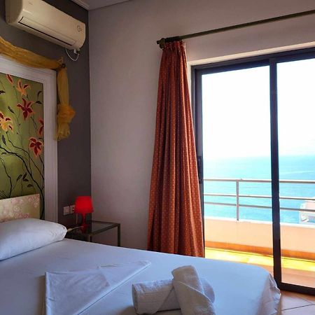 Vive Mare Hotel Sarandë Buitenkant foto