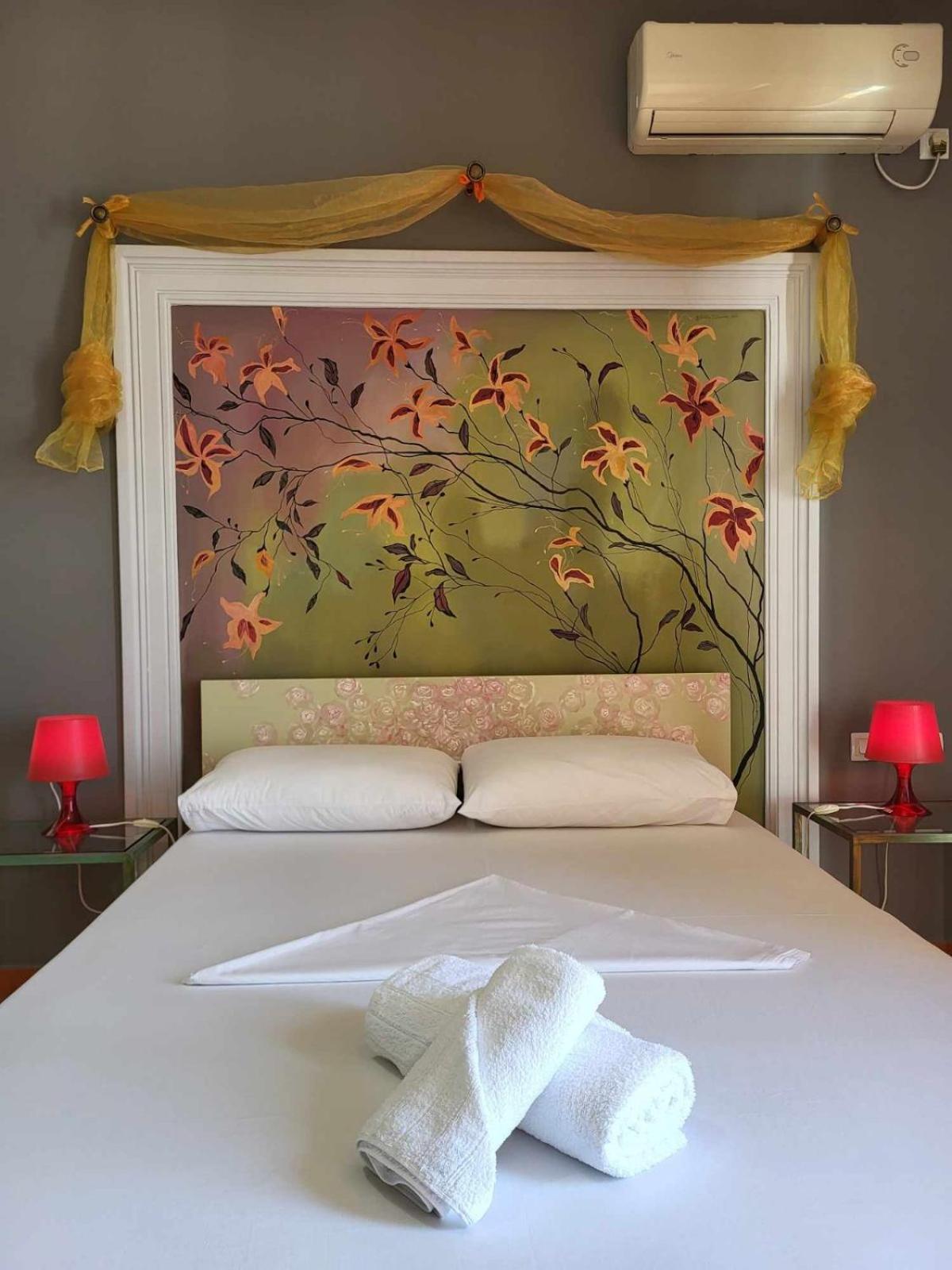Vive Mare Hotel Sarandë Buitenkant foto